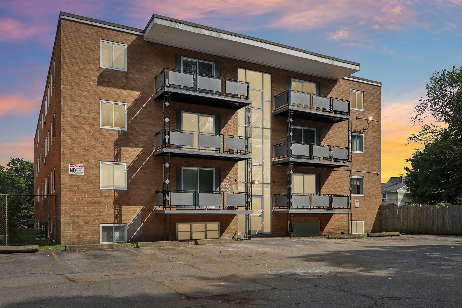 1 bed, 1 bath apartment for rent at 1045 River St Unit 15, Hyde Park — photo 14 of 16