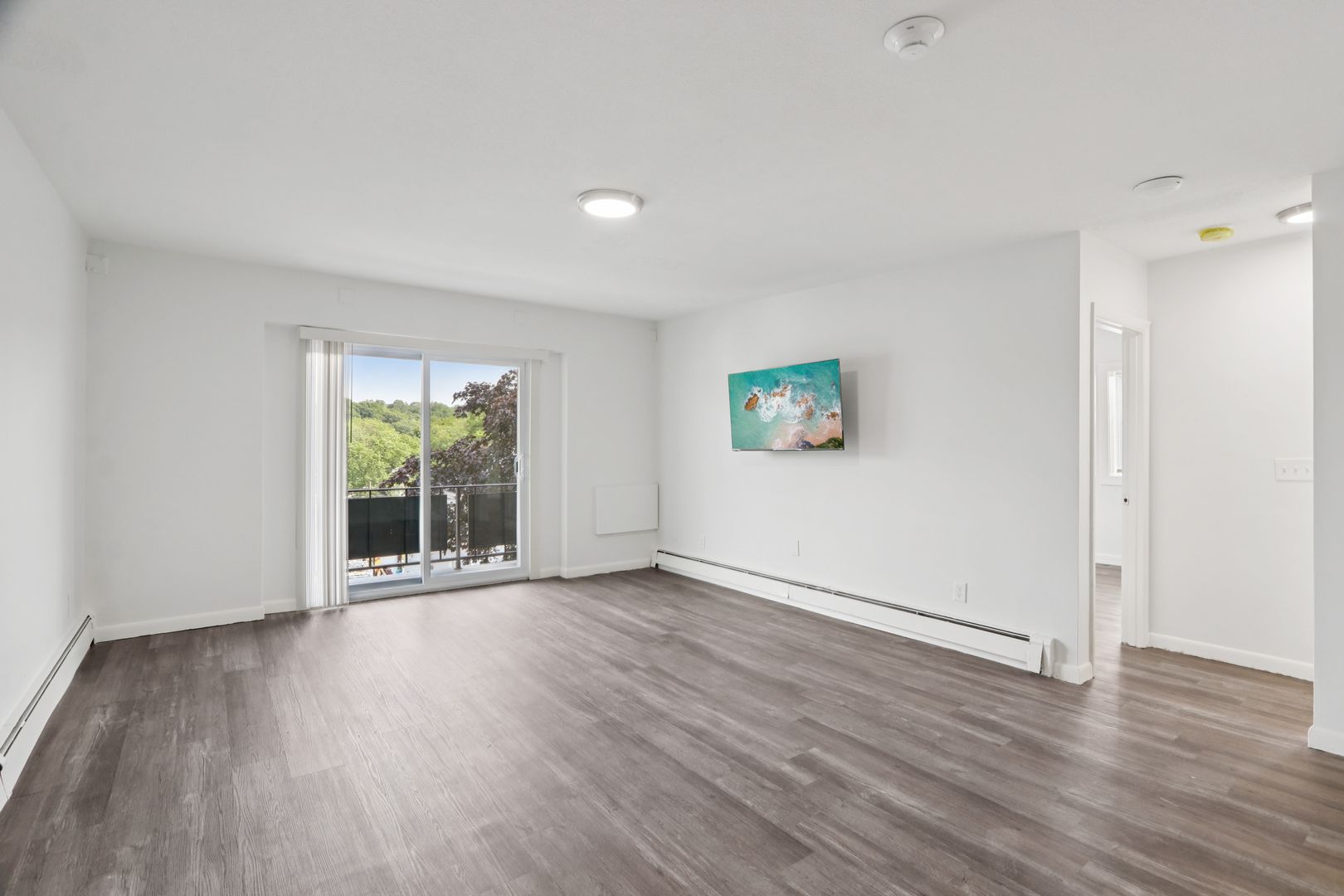 2 bed, 1 bath apartment for rent at 1045 River St Unit 21, Hyde Park — photo 11 of 19
