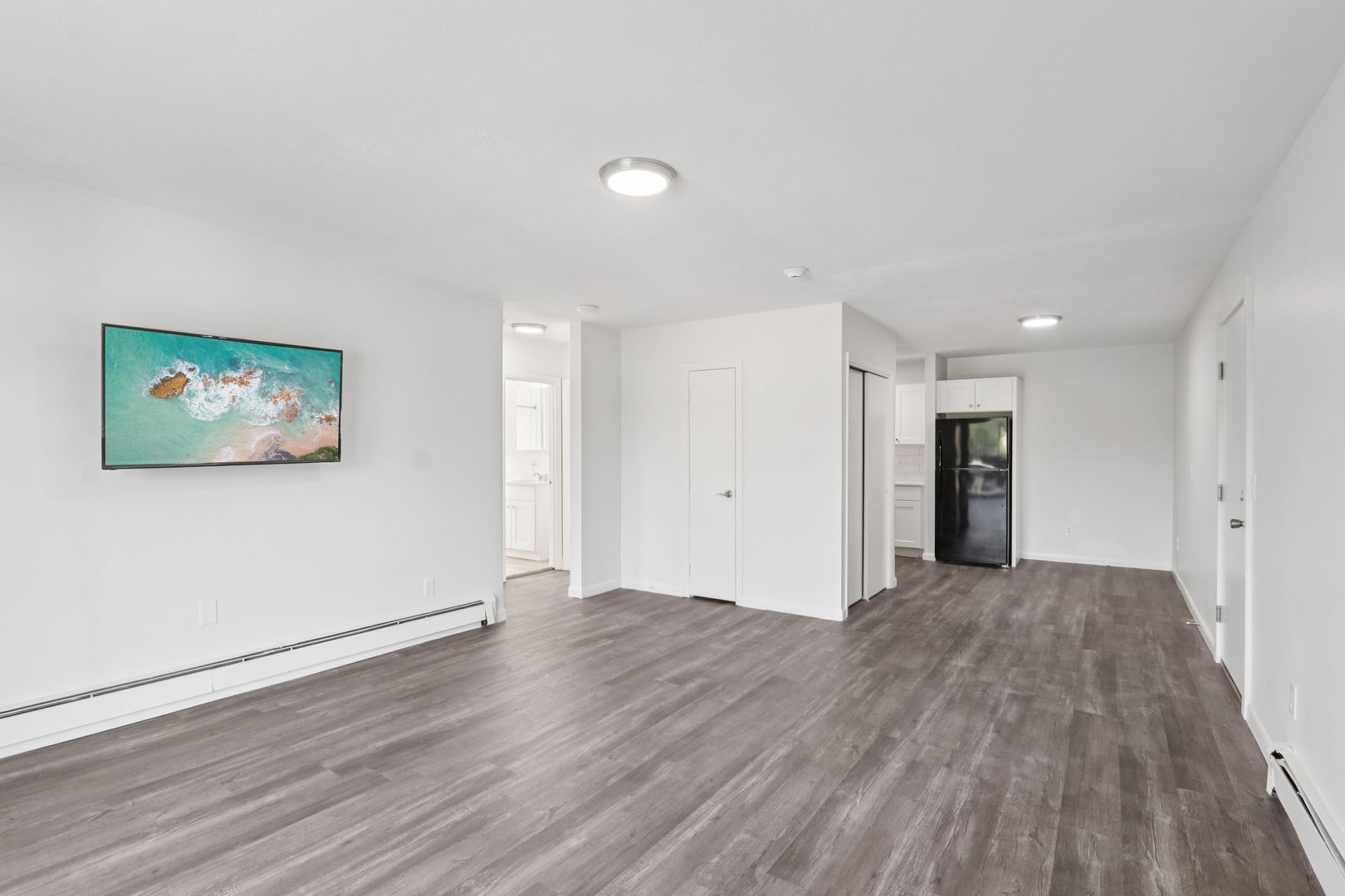 2 bed, 1 bath apartment for rent at 1045 River St Unit 21, Hyde Park — photo 12 of 19