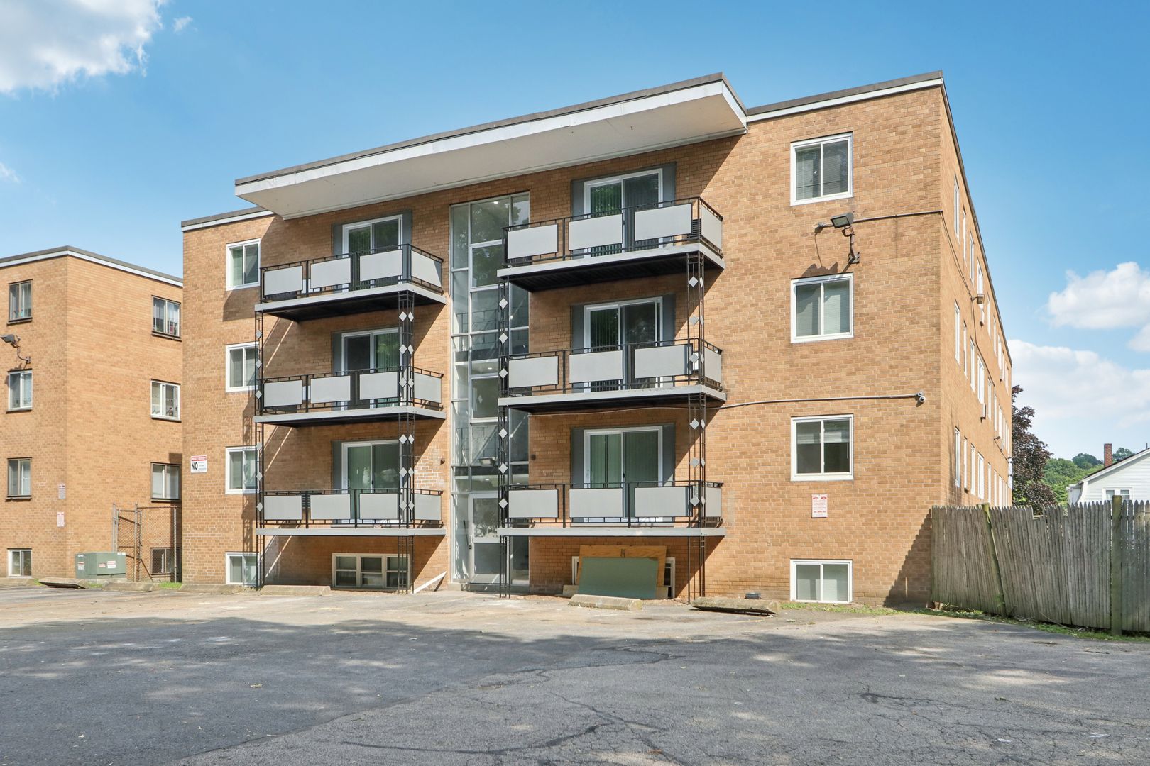 2 bed, 1 bath apartment for rent at 1045 River St Unit 21, Hyde Park — photo 10 of 19