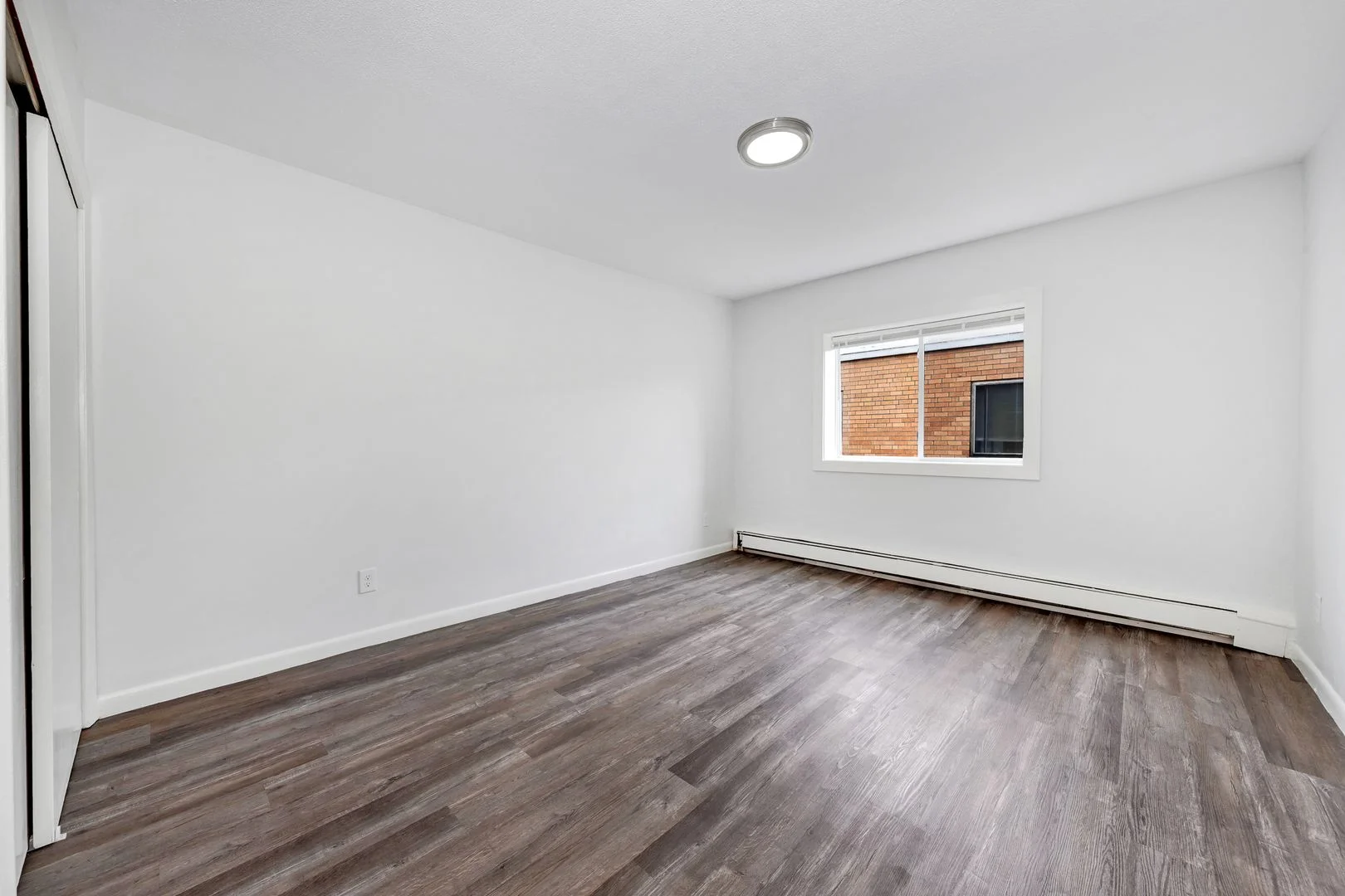 1 bed, 1 bath apartment for rent at 1045 River St Unit 27, Hyde Park — photo 7 of 16
