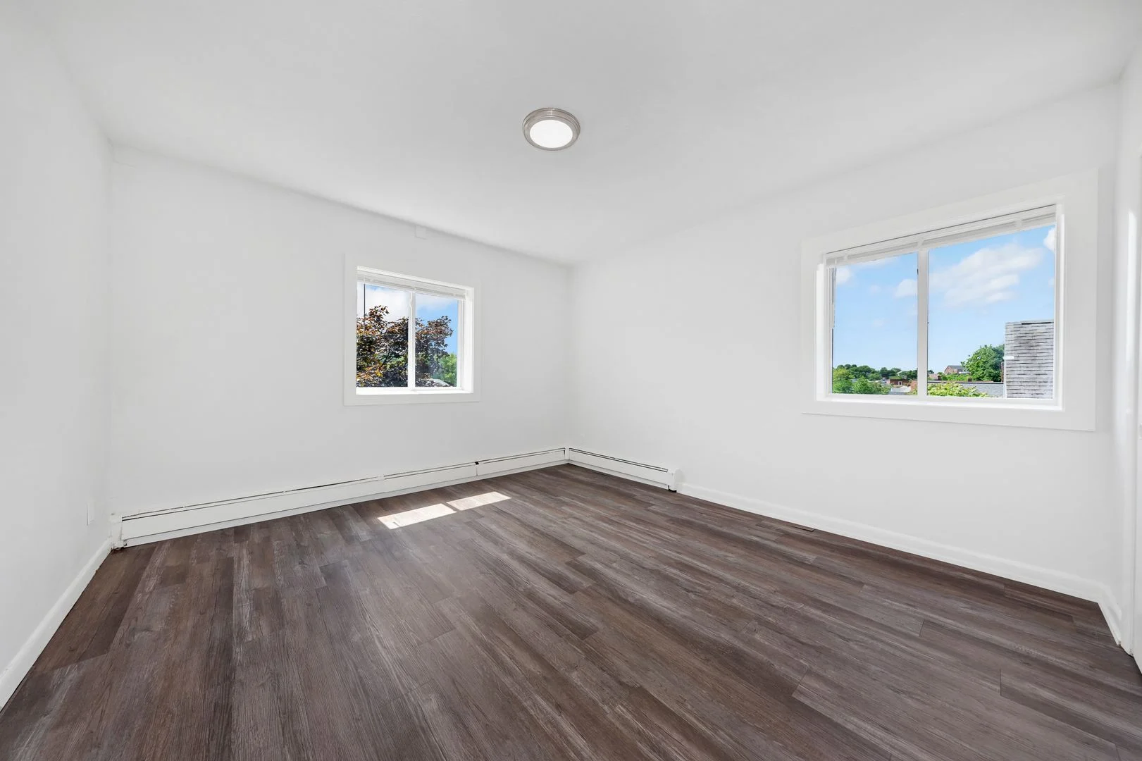2 bed, 1 bath apartment for rent at 1045 River St Unit 28, Hyde Park — photo 5 of 19
