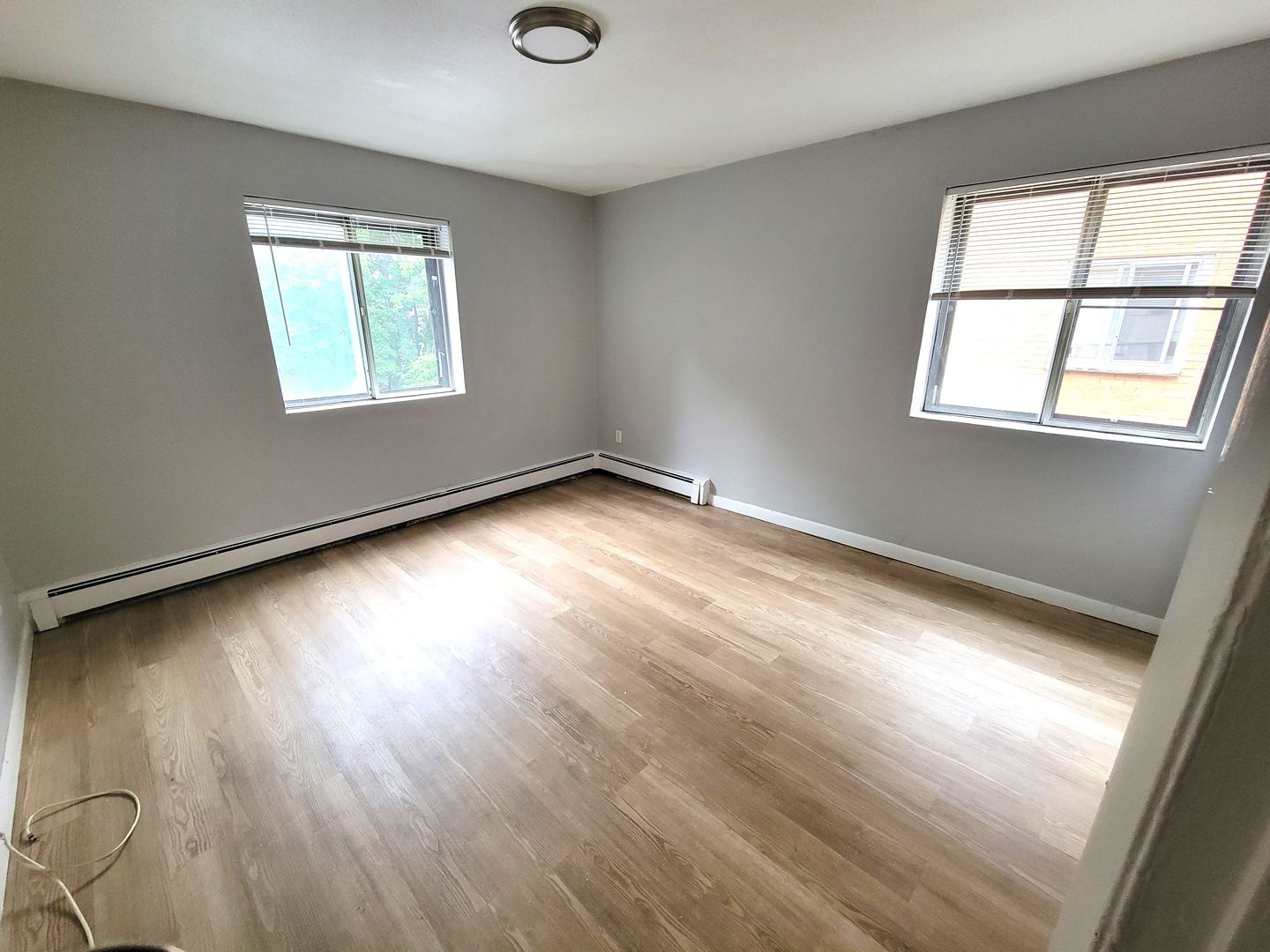 2 bed, 1 bath apartment for rent at 1045 River St Unit 29, Hyde Park — photo 4 of 17