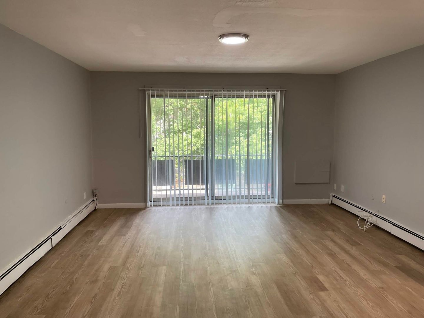 2 bed, 1 bath apartment for rent at 1045 River St Unit 29, Hyde Park — photo 6 of 17