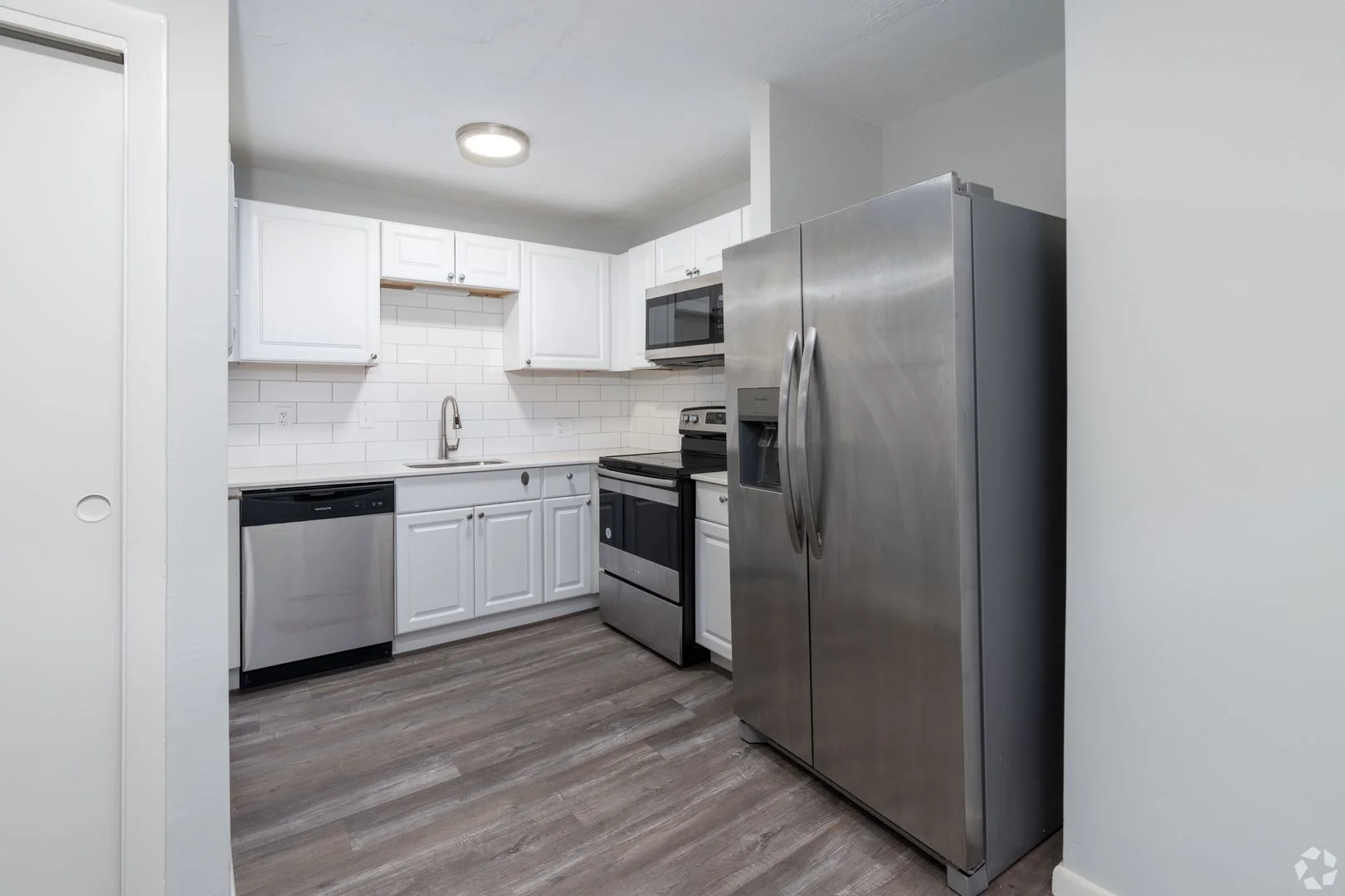 2 bed, 1 bath apartment for rent at 1045 River St Unit 29, Hyde Park — photo 10 of 17