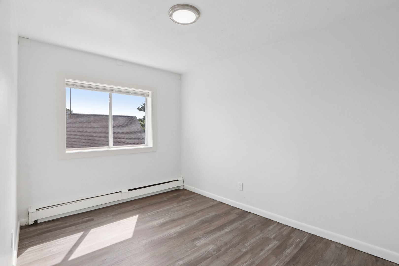 2 bed, 1 bath apartment for rent at 1045 River St Unit 29, Hyde Park — photo 7 of 17