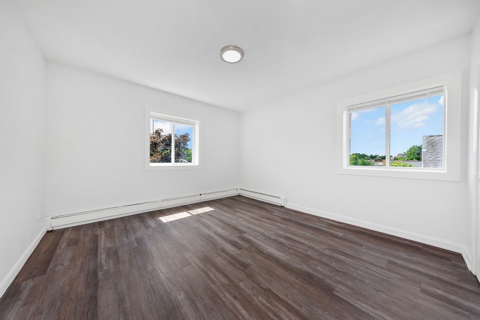 2 bed, 1 bath apartment for rent at 1045 River St Unit 31, Hyde Park — photo 5 of 19