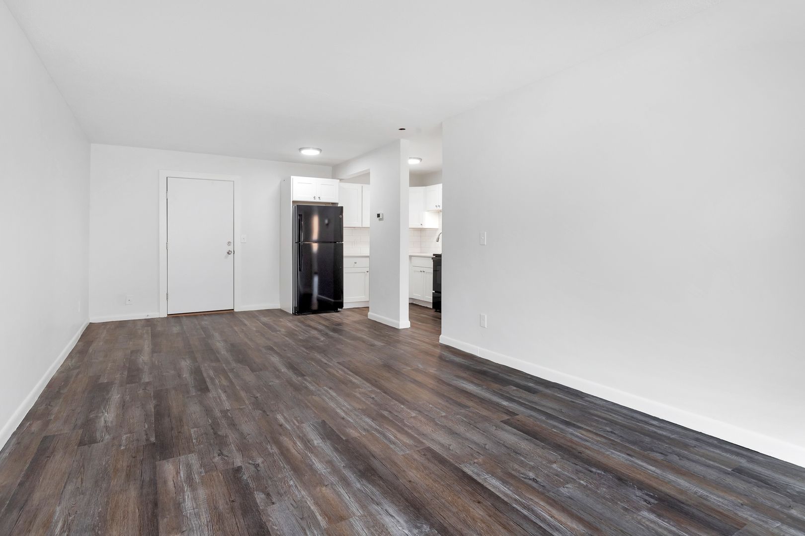 1 bed, 1 bath apartment for rent at 1045 River St Unit 4, Hyde Park — photo 5 of 16