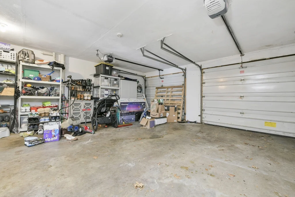 2 bed, 1 bath apartment for rent at 1045 Washington St Unit 1, Newton — photo 19 of 21