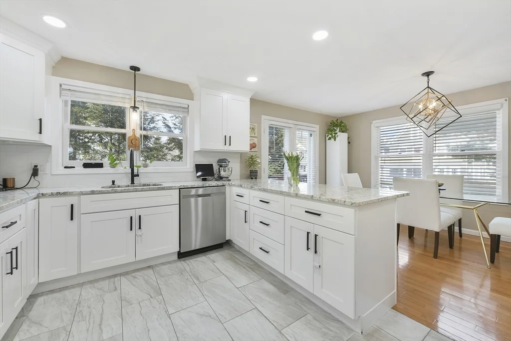 2 bed, 1 bath apartment for rent at 1045 Washington St Unit 1, Newton — photo 1 of 21