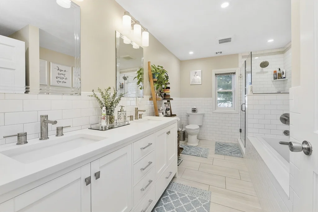 2 bed, 1 bath apartment for rent at 1045 Washington St Unit 1, Newton — photo 13 of 21