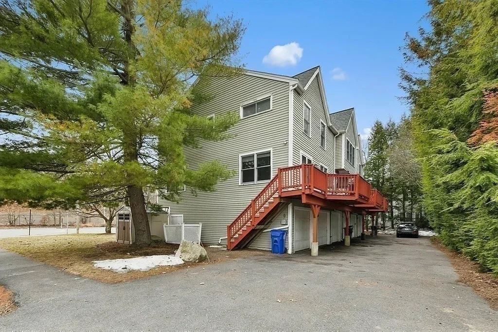 2 bed, 1 bath apartment for rent at 1045 Washington St Unit 2, West Newton — photo 24 of 25