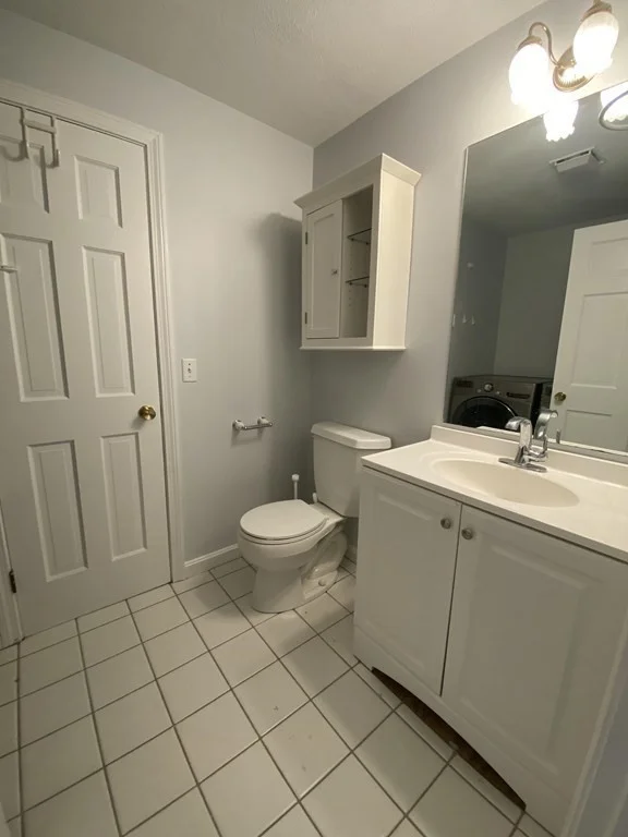 2 bed, 1 bath apartment for rent at 1047 Washington St Unit 2, Newtonville — photo 10 of 21