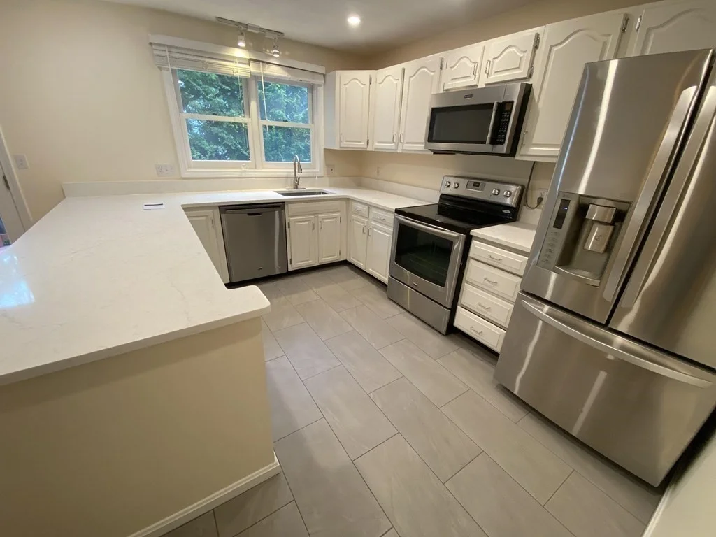 2 bed, 1 bath apartment for rent at 1047 Washington St Unit 2, Newtonville — photo 6 of 21