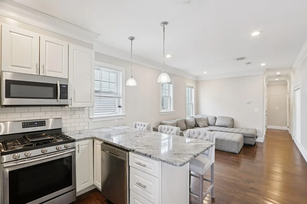 3 bed, 2 bath apartment for rent at 1048 Saratoga St Unit 3, East Boston