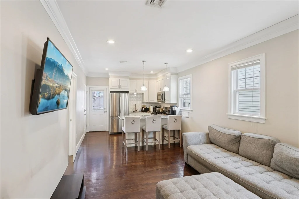 3 bed, 2 bath apartment for rent at 1048 Saratoga St Unit 3, East Boston — photo 6 of 20