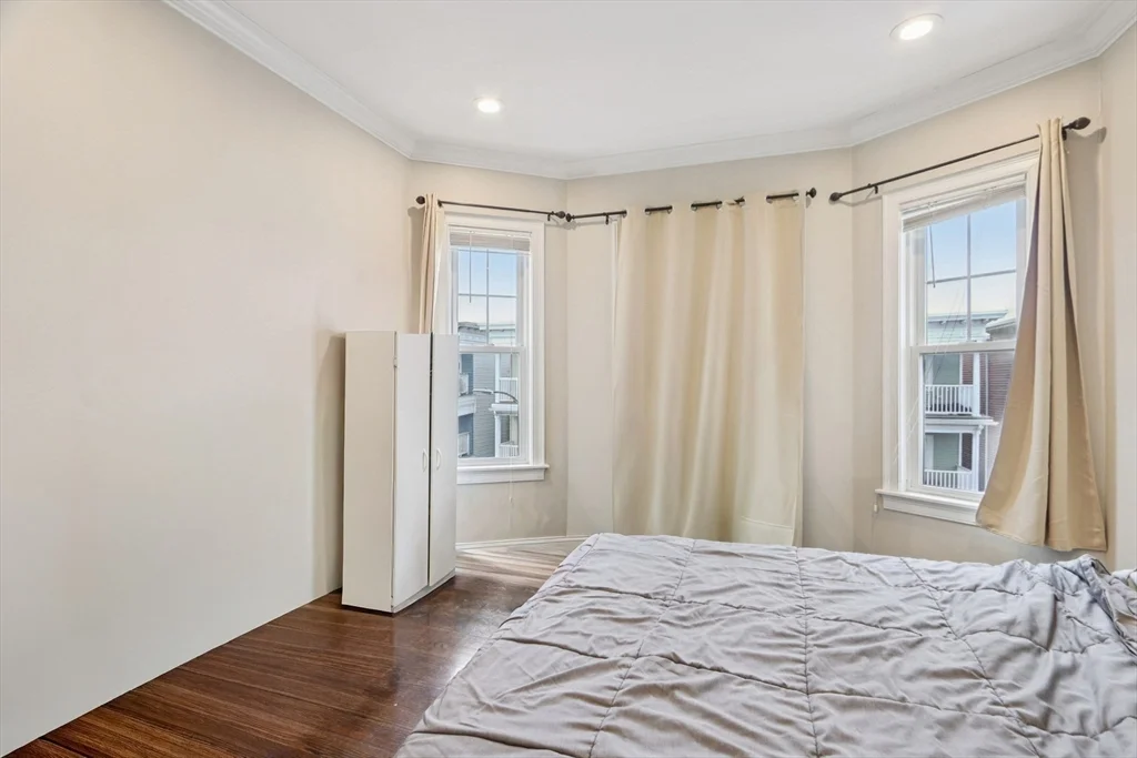 3 bed, 2 bath apartment for rent at 1048 Saratoga St Unit 3, East Boston — photo 9 of 20