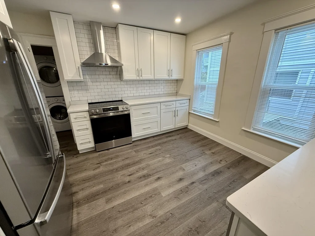 2 bed, 1 bath apartment for rent at 1049 Broadway Unit 1, Teele Square — photo 4 of 12