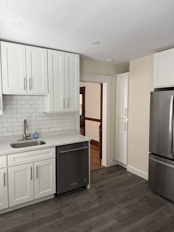 2 bed, 1 bath apartment for rent at 1049 Broadway Unit 1, Teele Square — photo 7 of 12