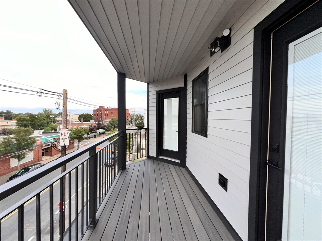 3 bed, 2 bath apartment for rent at 1049 Main St Unit 3, Brockton — photo 15 of 19