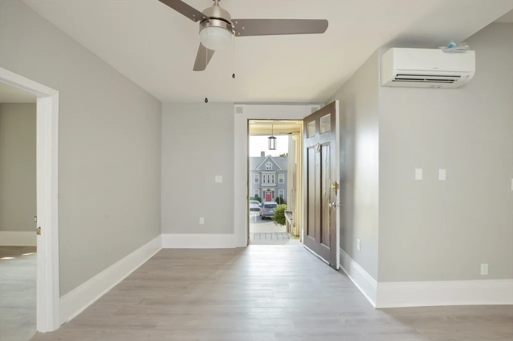 2 bed, 1 bath apartment for rent at 1049 Pleasant St Unit 2, Center — photo 9 of 11