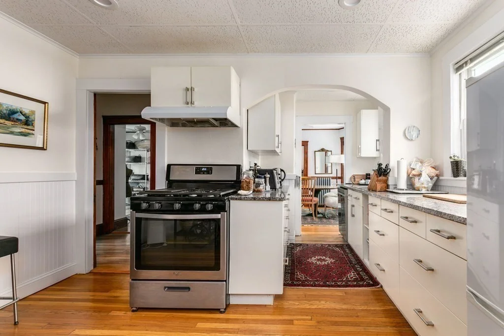 2 bed, 1 bath apartment for rent at 104R Ellery Unit 1, Mid Cambridge — photo 4 of 15