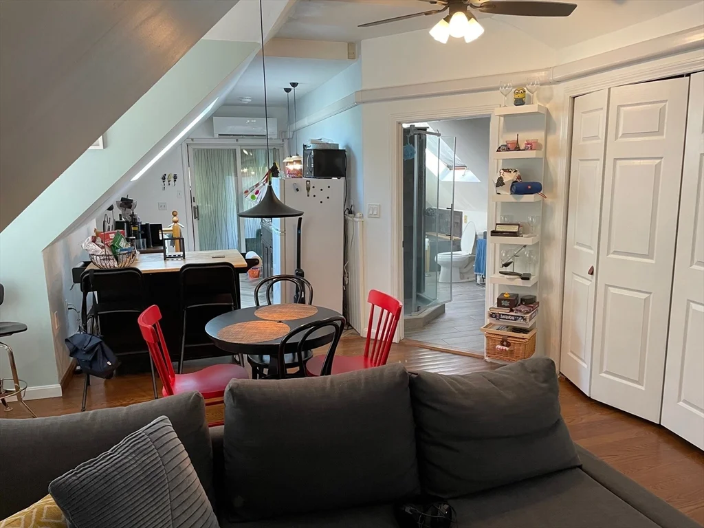 1 bed, 1 bath apartment for rent at 105-107 Harvard St Unit 3, Malden — photo 5 of 16