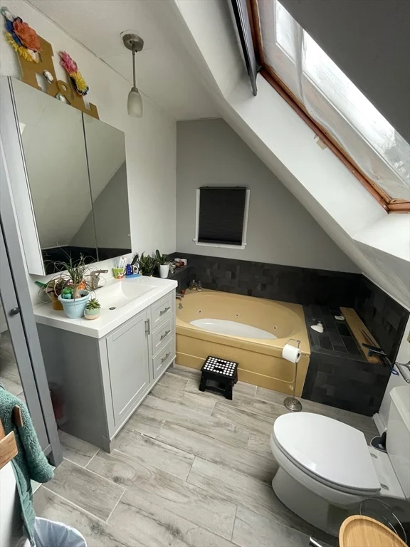 1 bed, 1 bath apartment for rent at 105-107 Harvard St Unit 3, Malden — photo 11 of 16