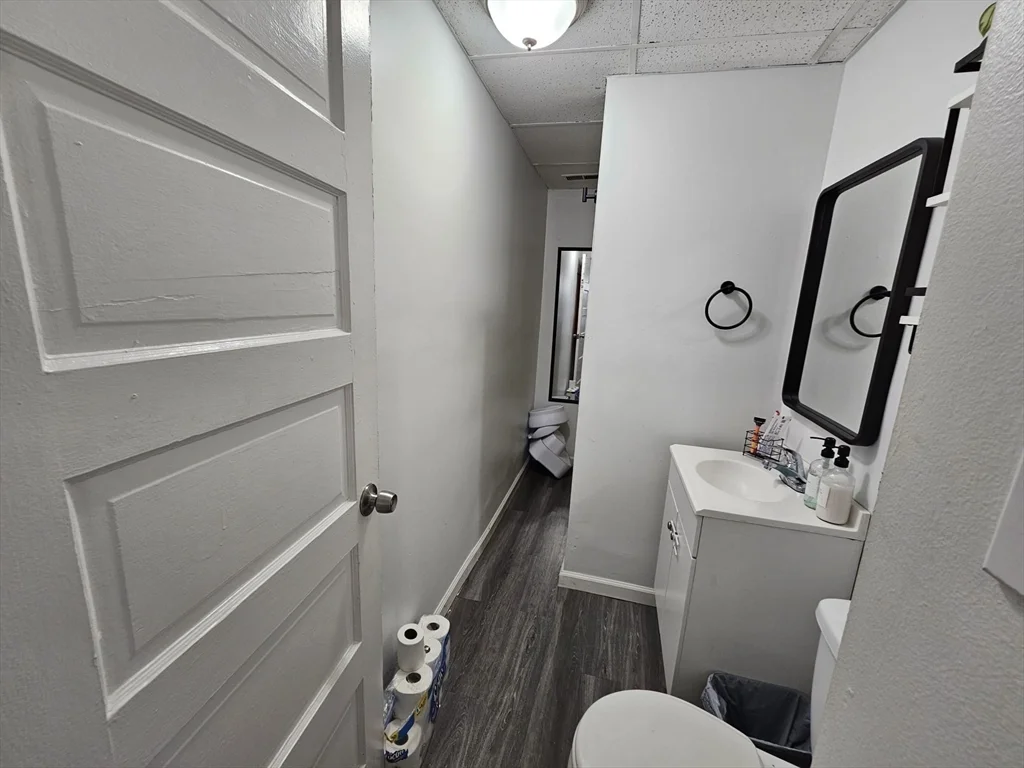 3 bed, 1 bath apartment for rent at 105 Arthur St Unit 1, Worcester — photo 10 of 15