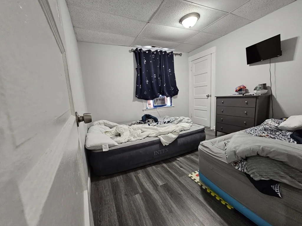 3 bed, 1 bath apartment for rent at 105 Arthur St Unit 1, Worcester — photo 8 of 15