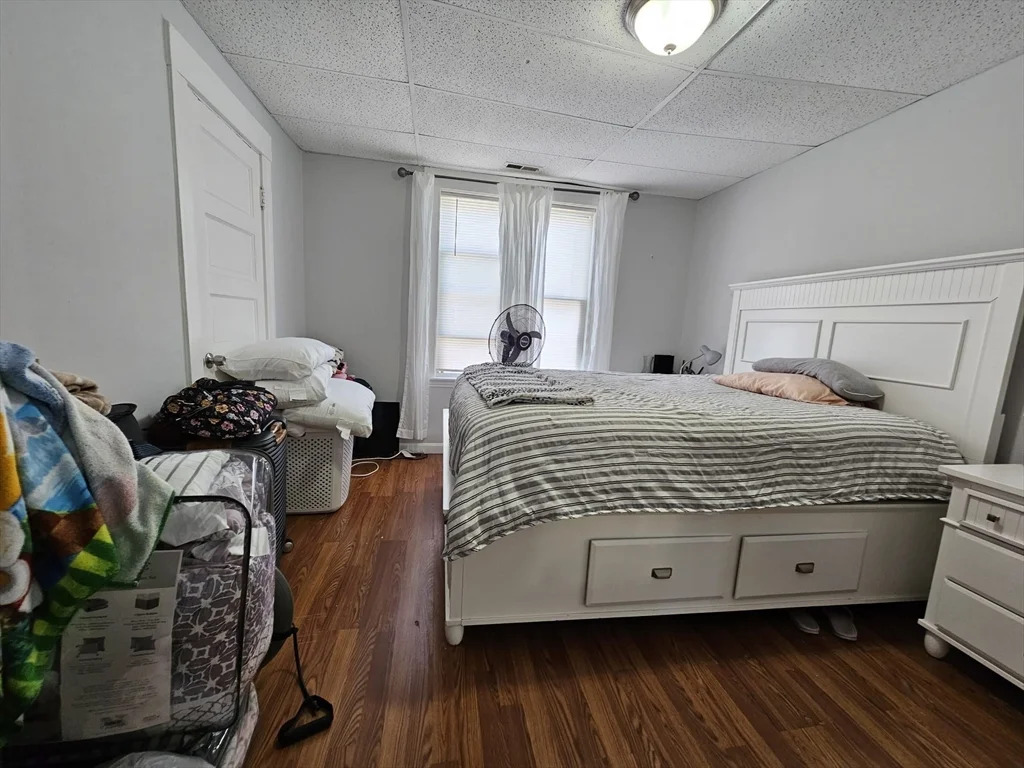 3 bed, 1 bath apartment for rent at 105 Arthur St Unit 1, Worcester — photo 7 of 15