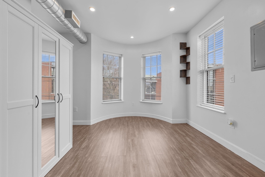 Studio bed, 1 bath apartment for rent at 105 Broadway Unit 2, Chelsea — photo 12 of 15