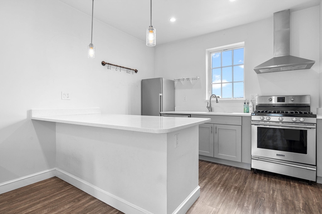 Studio bed, 1 bath apartment for rent at 105 Broadway Unit 2, Chelsea — photo 1 of 15