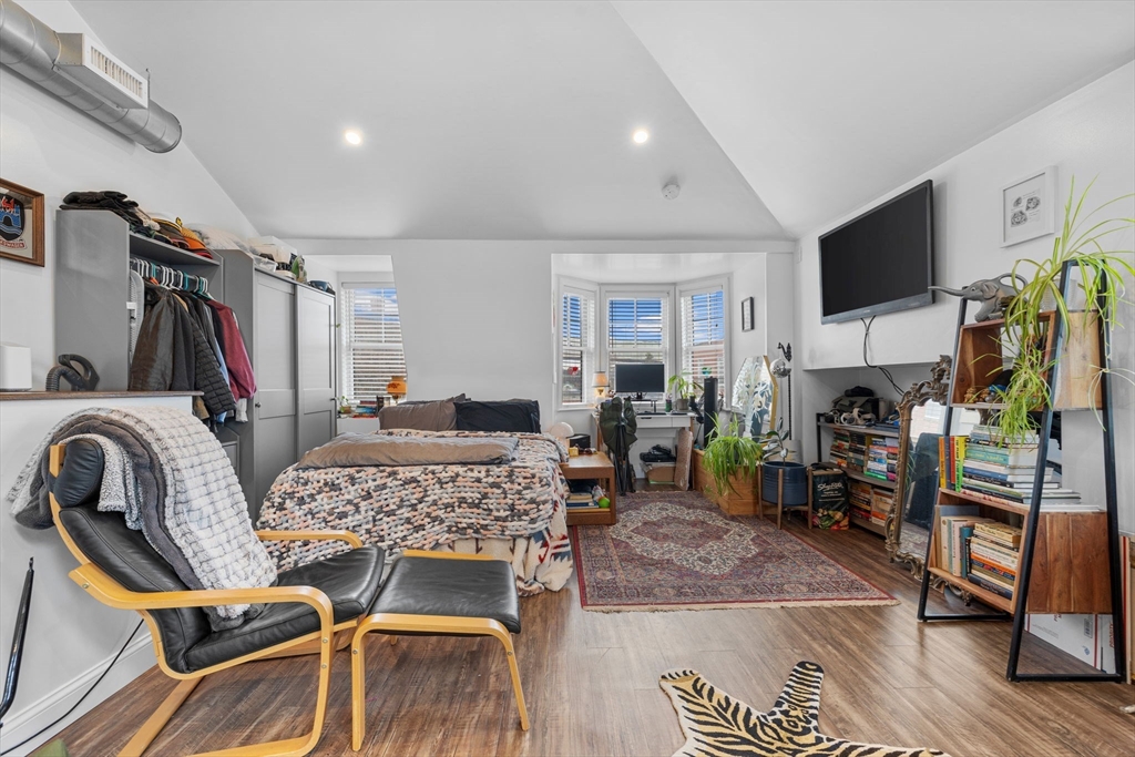 Studio bed, 1 bath apartment for rent at 105 Broadway Unit 3, Chelsea — photo 8 of 14