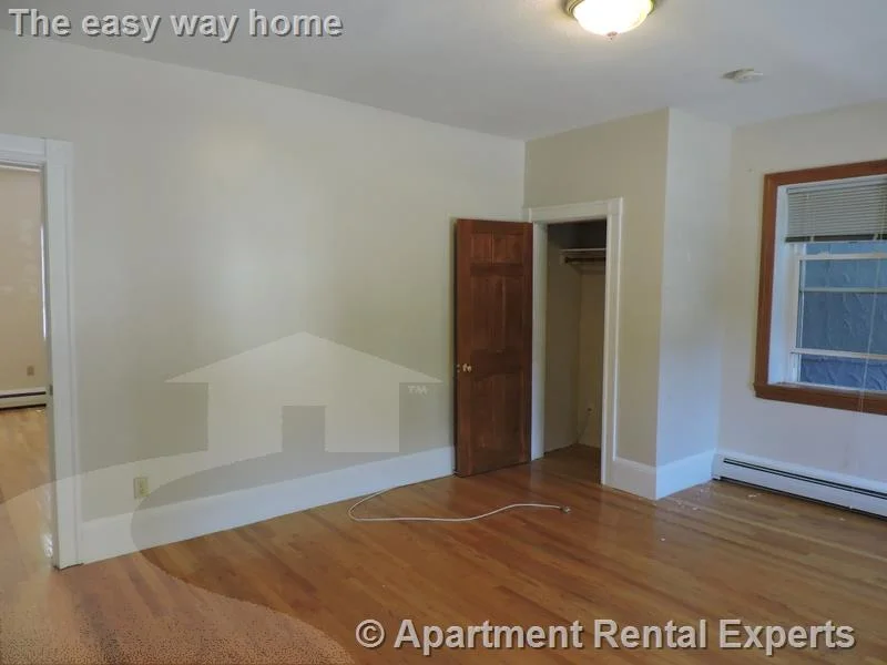 1 bed, 1 bath apartment for rent at 105 Brookline St Unit 1, Central Square — photo 2 of 11