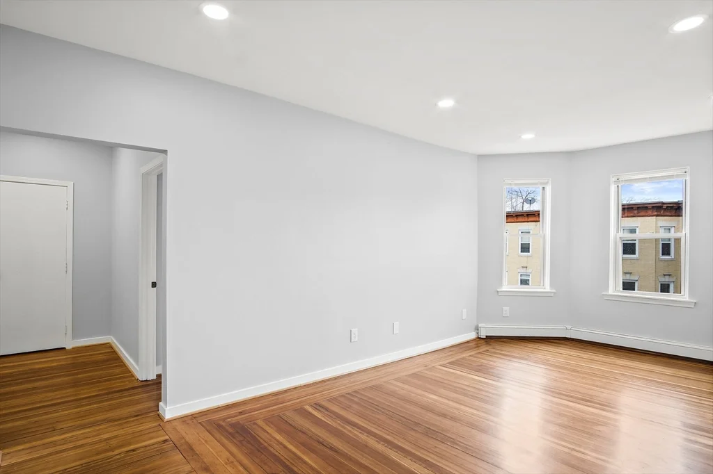 3 bed, 1 bath apartment for rent at 105 Brunswick St Unit 3, Boston — photo 5 of 17