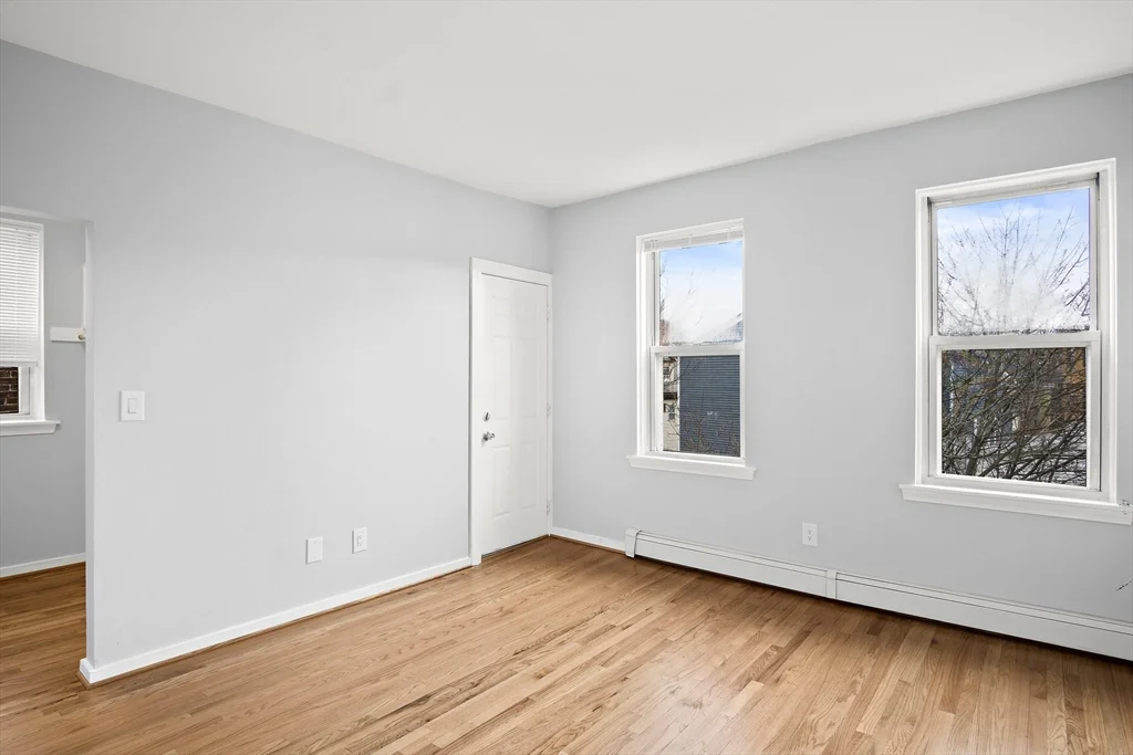 3 bed, 1 bath apartment for rent at 105 Brunswick St Unit 3, Boston — photo 12 of 17