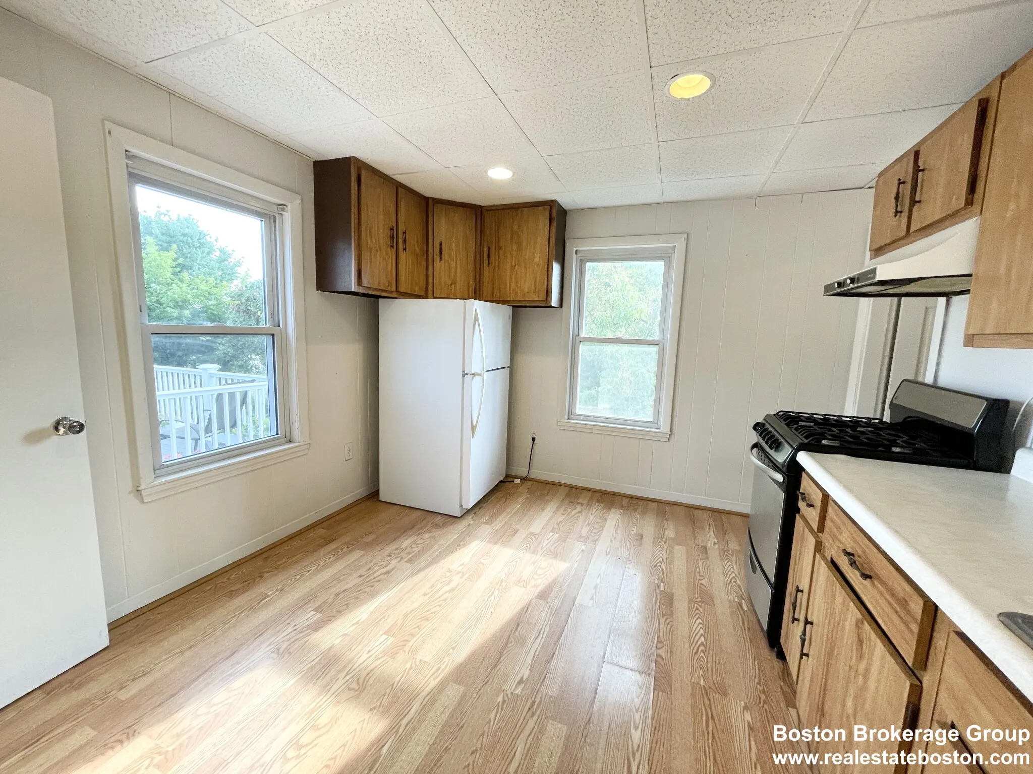 2 bed, 1 bath apartment for rent at 105 Buttonwood St Unit 2, Dorchester — photo 5 of 10
