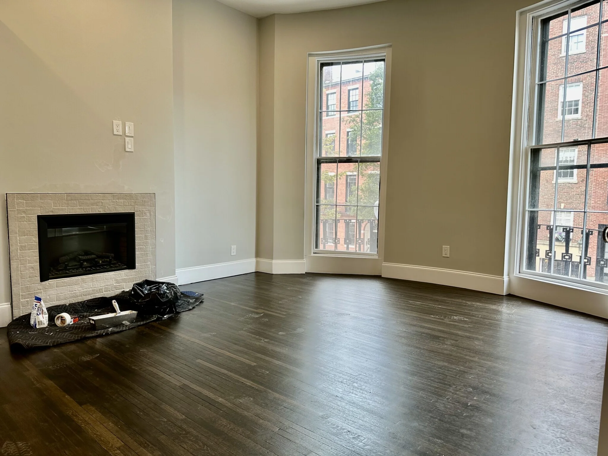 Studio bed, 1 bath apartment for rent at 105 Charles St Unit 1, Beacon Hill — photo 1 of 13