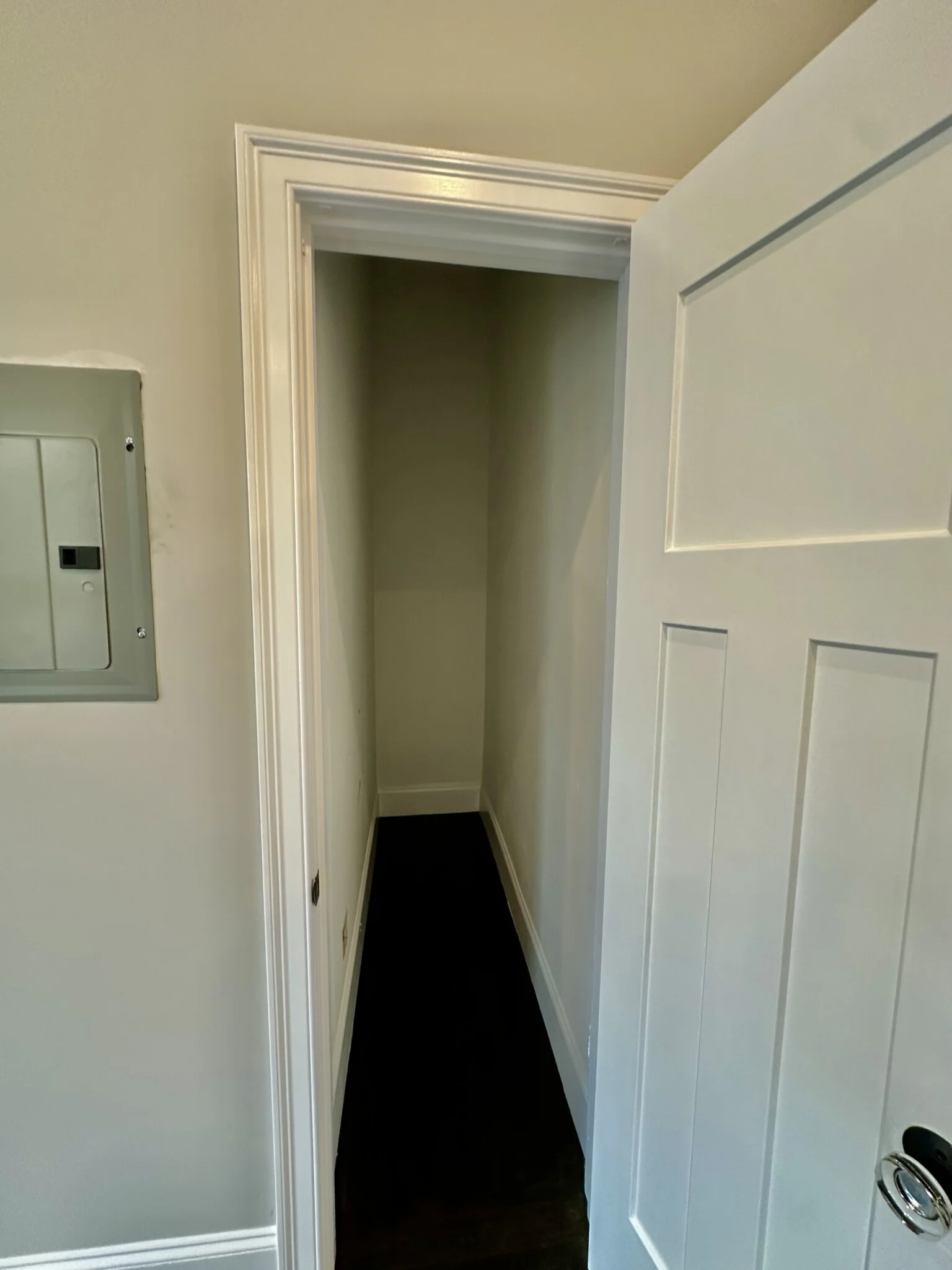Studio bed, 1 bath apartment for rent at 105 Charles St Unit 1, Beacon Hill — photo 7 of 13