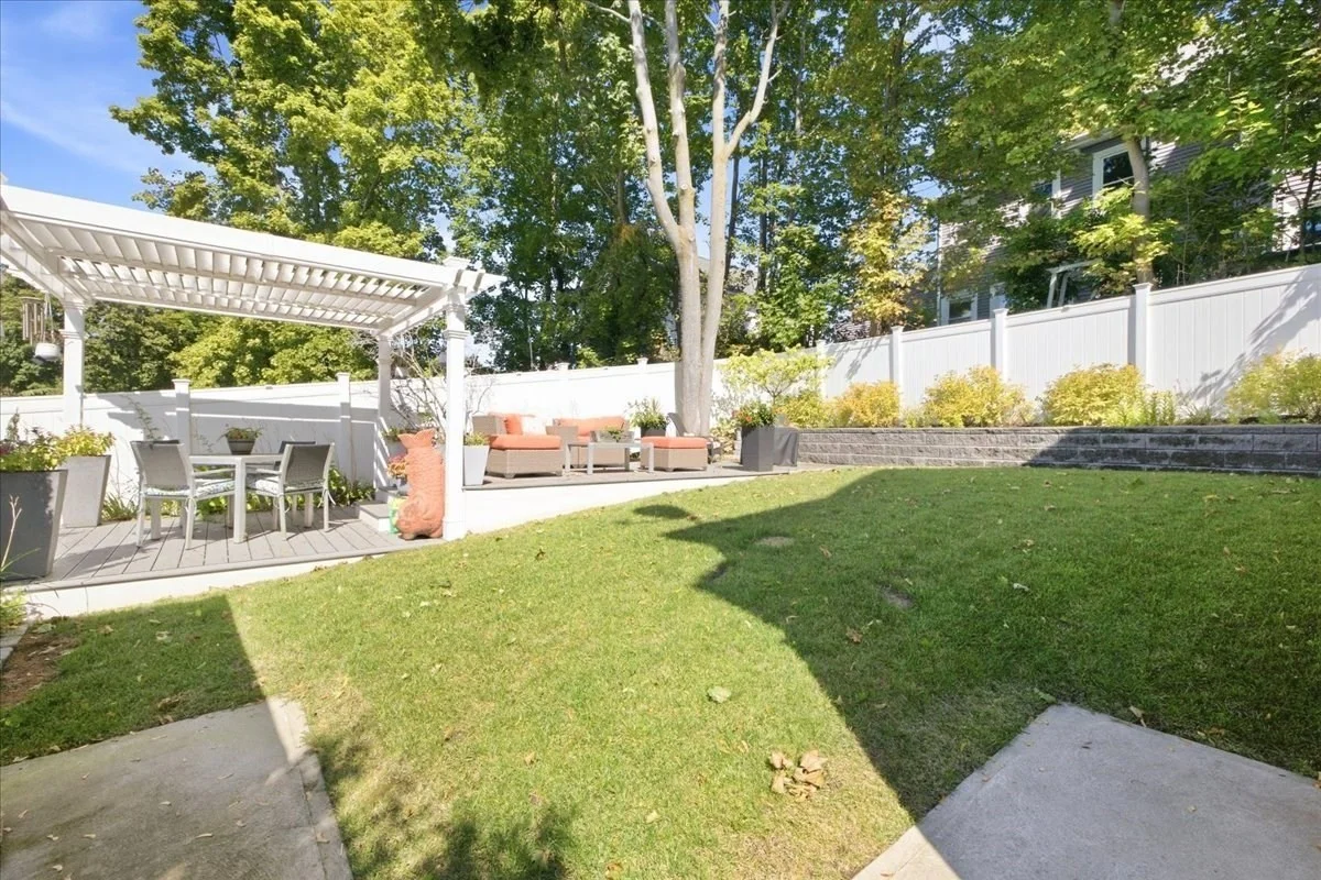 3 bed, 1 bath apartment for rent at 105 Child St Unit 2, Hyde Park — photo 40 of 42