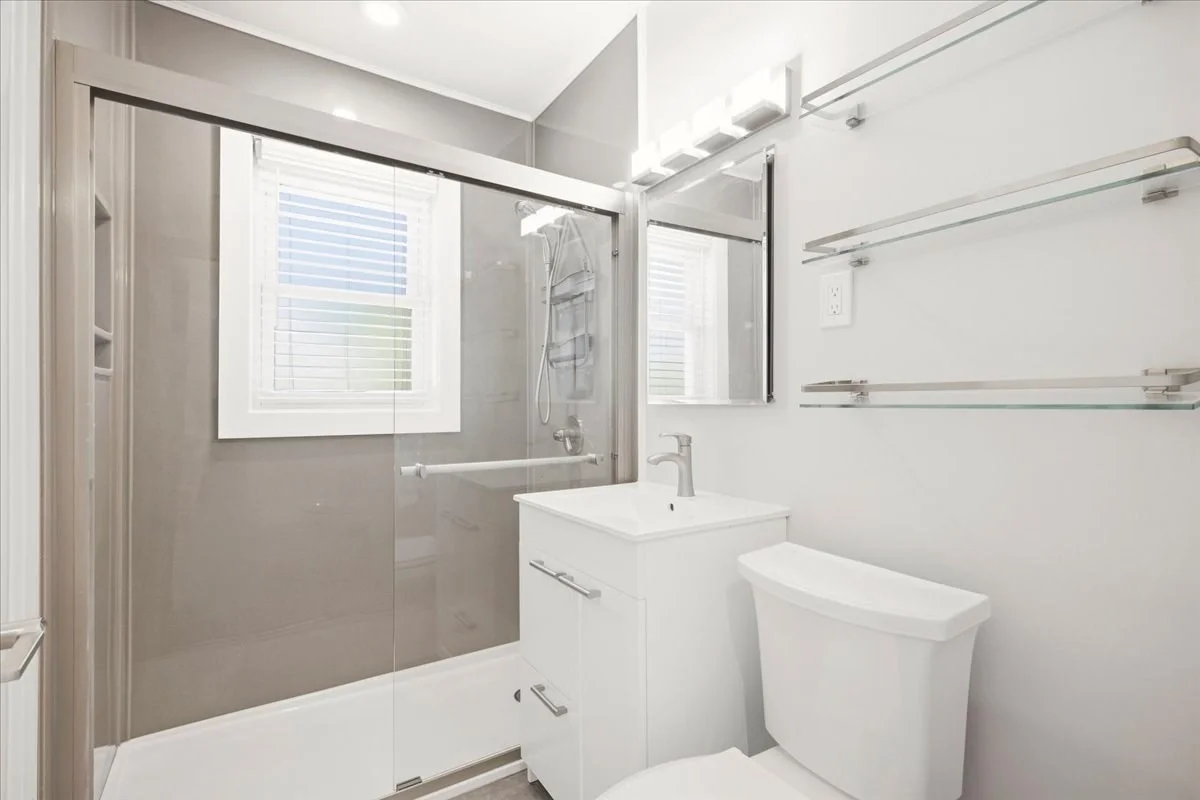 3 bed, 1 bath apartment for rent at 105 Child St Unit 2, Hyde Park — photo 31 of 42