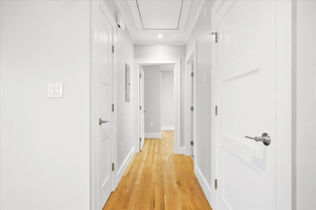 3 bed, 1 bath apartment for rent at 105 Child St Unit 2, Hyde Park — photo 21 of 42