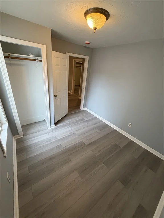4 bed, 1 bath apartment for rent at 105 Clarendon St Unit 1, Fitchburg — photo 6 of 10