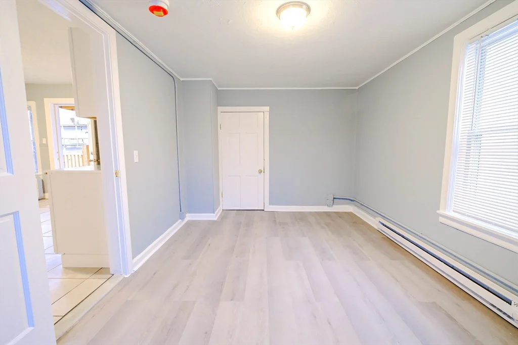 4 bed, 1 bath apartment for rent at 105 Clarendon St Unit 2, Fitchburg — photo 15 of 30