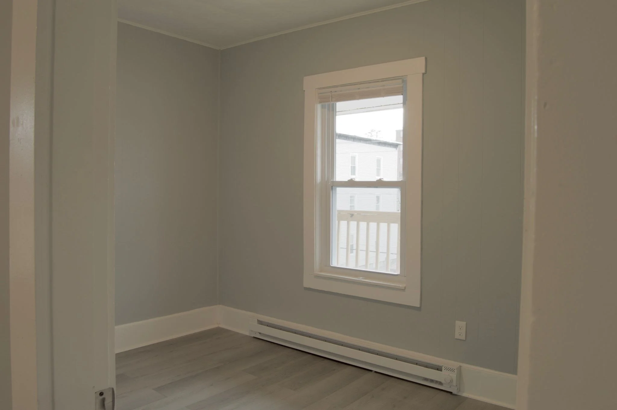 4 bed, 1 bath apartment for rent at 105 Clarendon St Unit 3, Fitchburg — photo 10 of 16