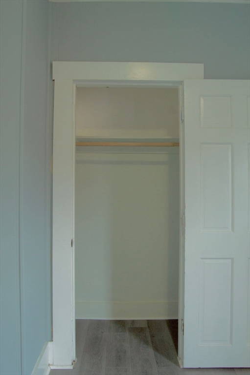 4 bed, 1 bath apartment for rent at 105 Clarendon St Unit 3, Fitchburg — photo 5 of 25