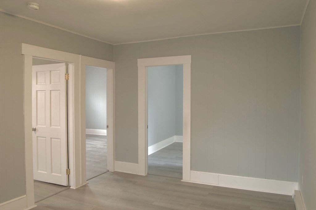 4 bed, 1 bath apartment for rent at 105 Clarendon St Unit 3, Fitchburg — photo 11 of 25