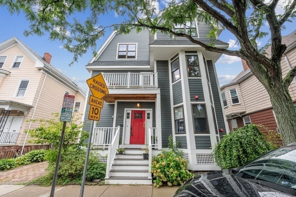 2 bed, 2.5 bath apartment for rent at 105 Cross St Unit 2, East Somerville — photo 17 of 17