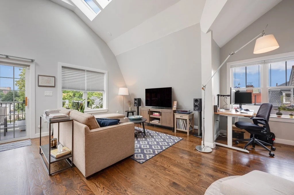 2 bed, 2 bath apartment for rent at 105 Cross St Unit 3, Somerville — photo 4 of 21